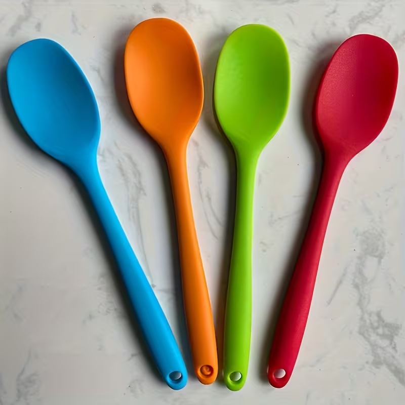 4pcs Silicone Kitchen Utensil Set - Heat